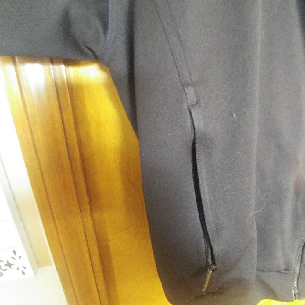 Adidas jacket - Picture 4 of 4